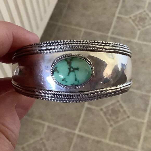 NWOT Sterling SILVER 925 TURQUOISE WIDE WOMAN BANGLE BRACELET​​​ - Picture 6 of 9